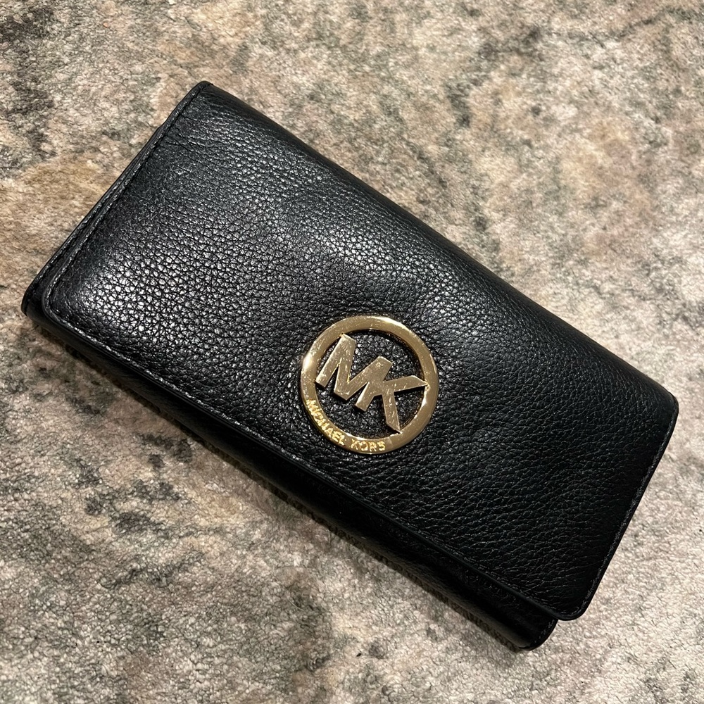 Michael Kors - Black Leather Wallet